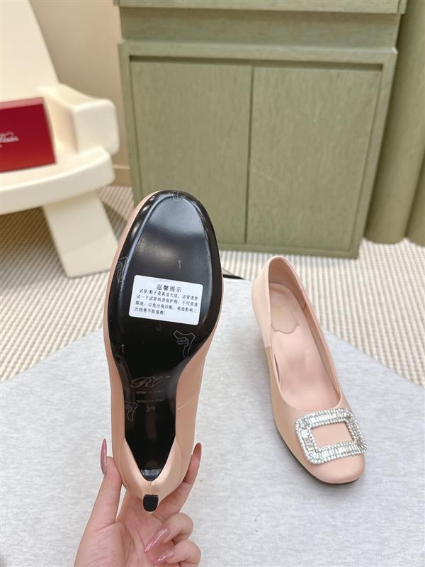 20251127171740119 300